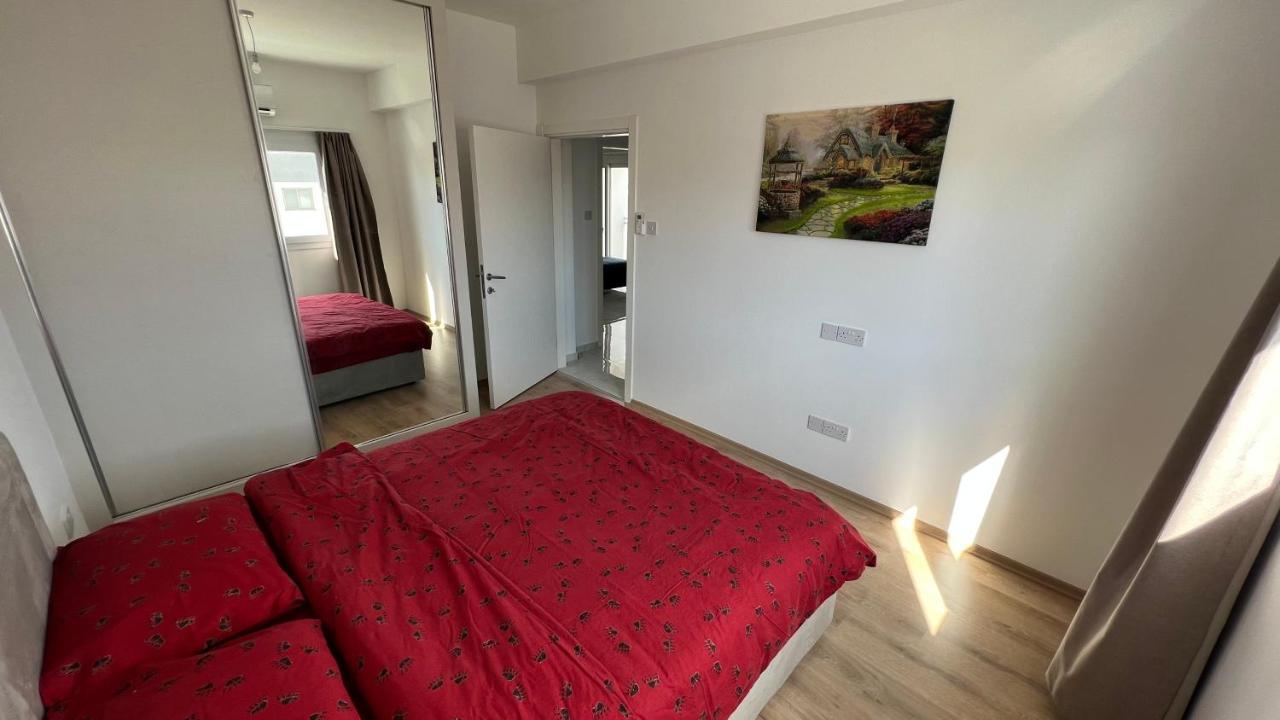 Tetris Apartment Spacious Comfortable Nicosia Esterno foto