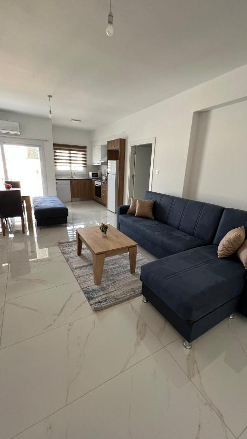 Tetris Apartment Spacious Comfortable Nicosia Camera foto