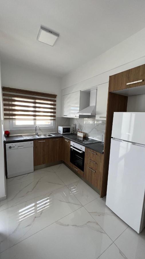 Tetris Apartment Spacious Comfortable Nicosia Esterno foto