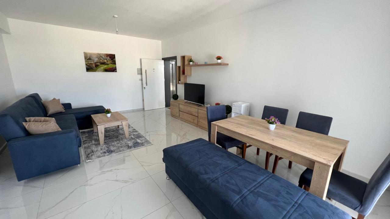 Tetris Apartment Spacious Comfortable Nicosia Camera foto