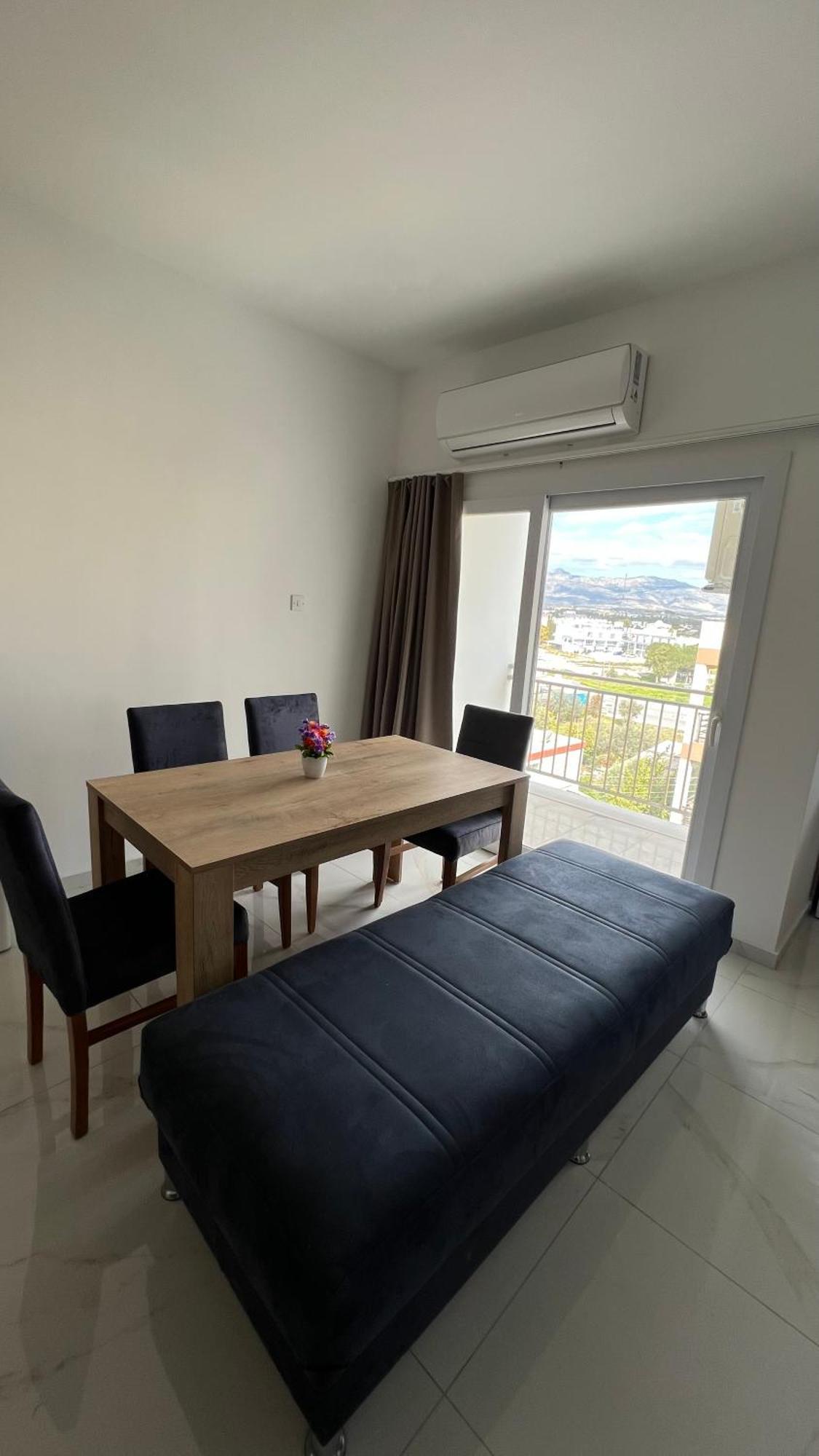 Tetris Apartment Spacious Comfortable Nicosia Camera foto